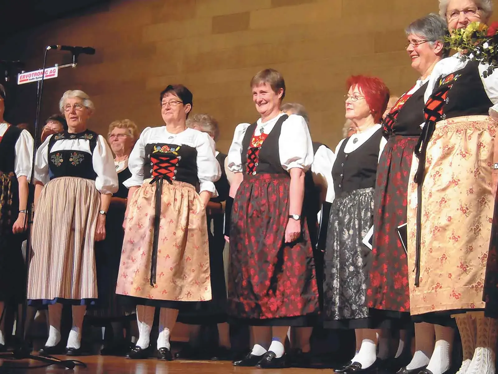 Volles Haus zum doppelten Geburtstag