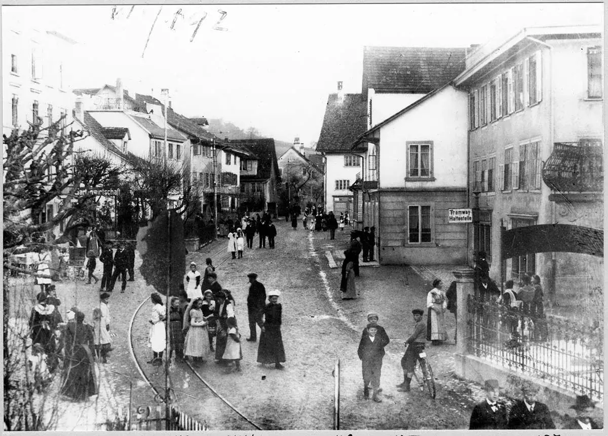 Historische Dorfplätze
