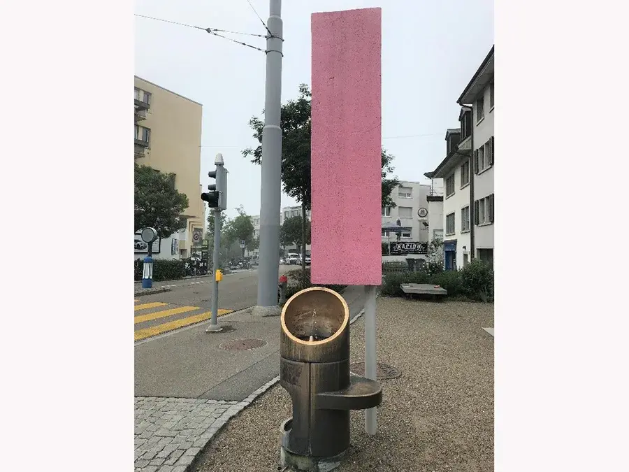 Kunstwerk vor Raiffeisen wird entfernt